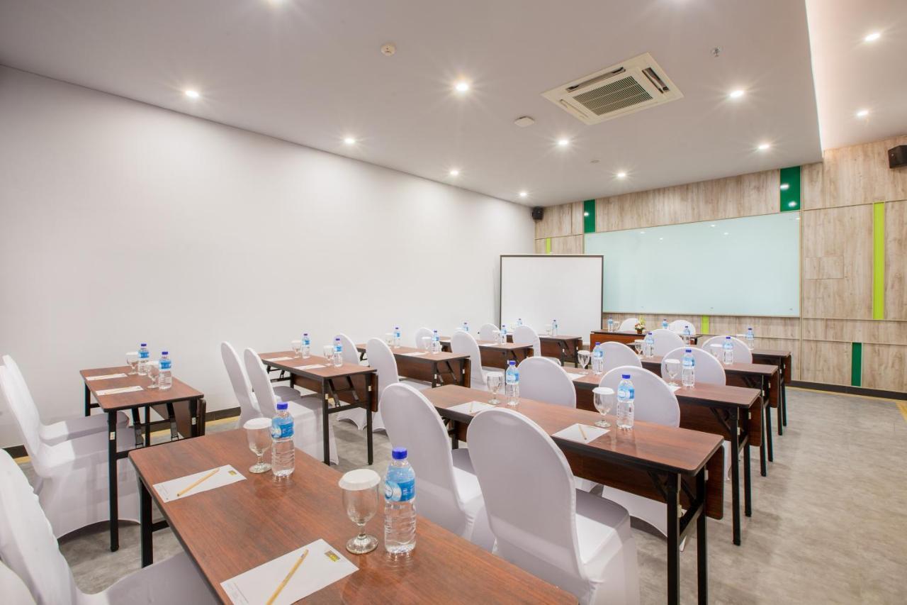 Hotel Maxone Rejuvination Gianyar Payangan Zewnętrze zdjęcie
