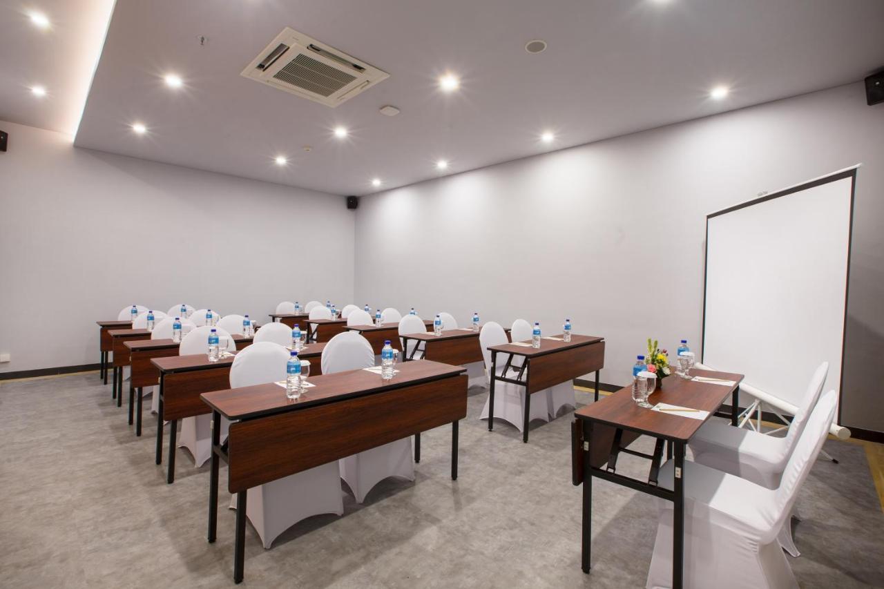 Hotel Maxone Rejuvination Gianyar Payangan Zewnętrze zdjęcie